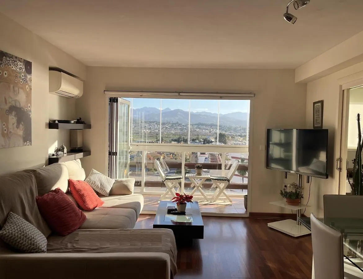 Apartamento Piso Con Piscina Primera Linea De Playa Torre Del Mar 0*,  España