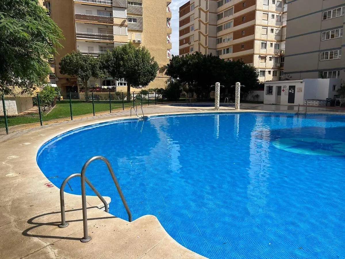 Apartamento Piso Con Piscina Primera Linea De Playa Torre Del Mar
